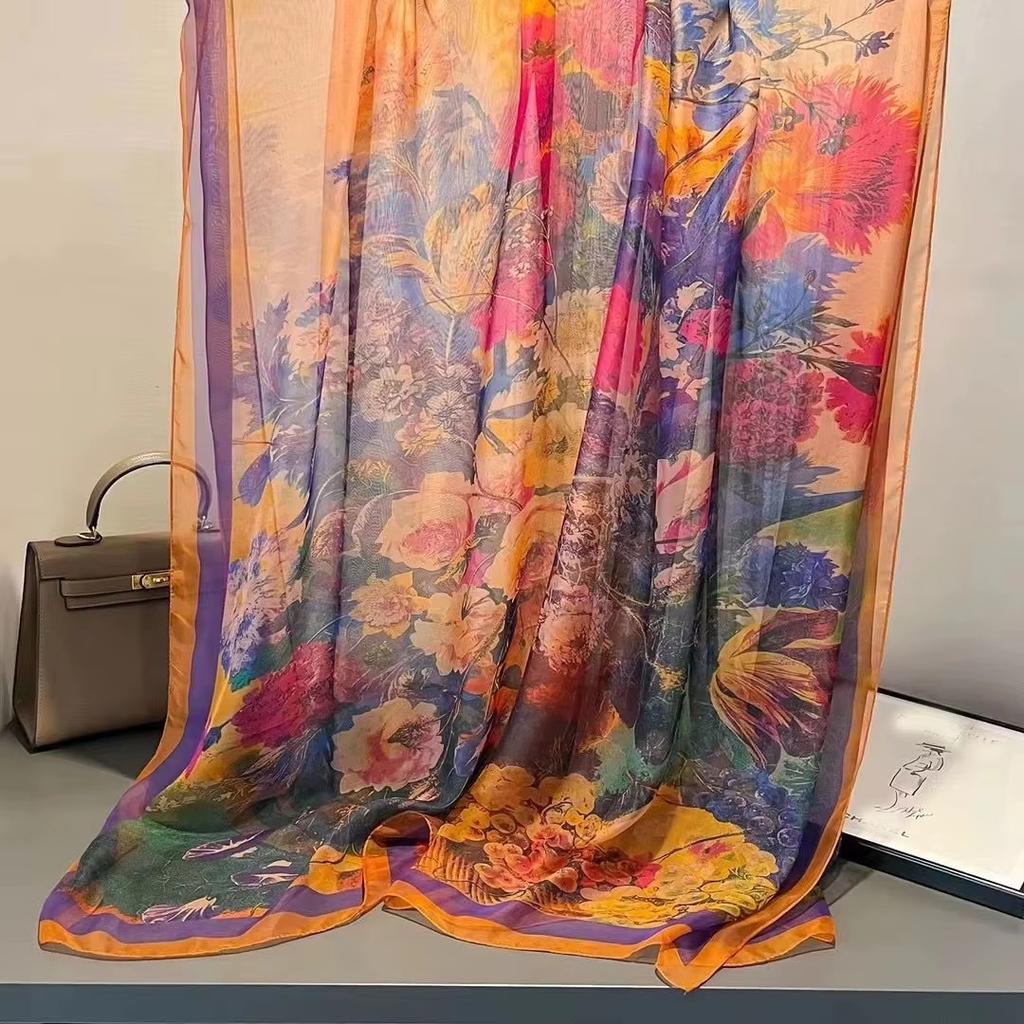 Stoles Wraps Silk Scarf Foulard Female Scarves Wraps Hijab Bandana Women Large-size Beach Shawls Muslim HijabsTravel Sunscreen