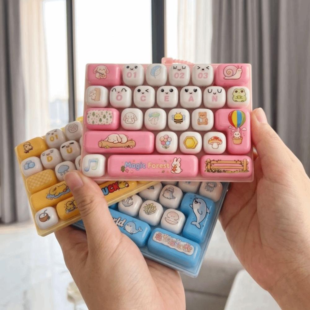 26 Key Mini Keyboard Pendant Cute Design Keyboard Keychain Accessories Gift