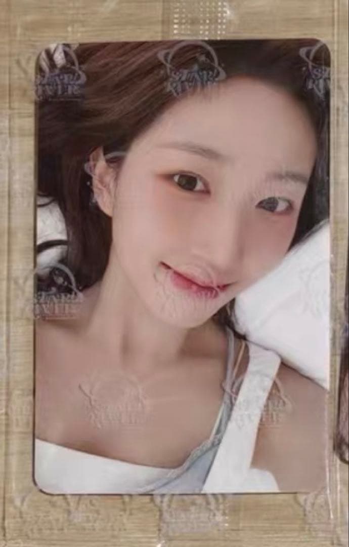 

[Б/У] nmixx China Starriver SR6.0 Бонусная торговая карта Хевон