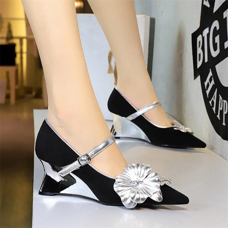 

European American Style Flowers Color-Blocking Metal Heel Suede One-Length Strap Pointed Toe Shallow Mouth High Heels Elegant 35