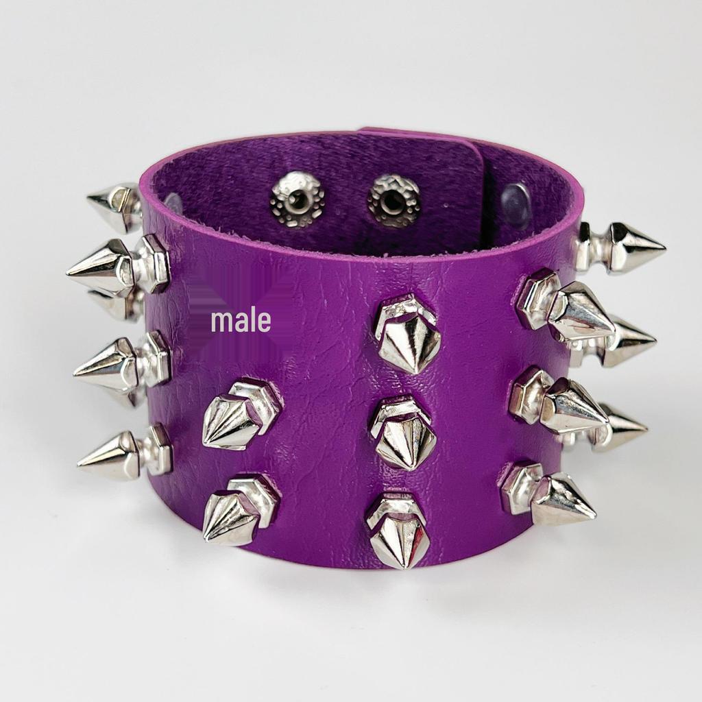 European and American Punk Rivet Bracelet: Unisex Leather Wristband for Couples