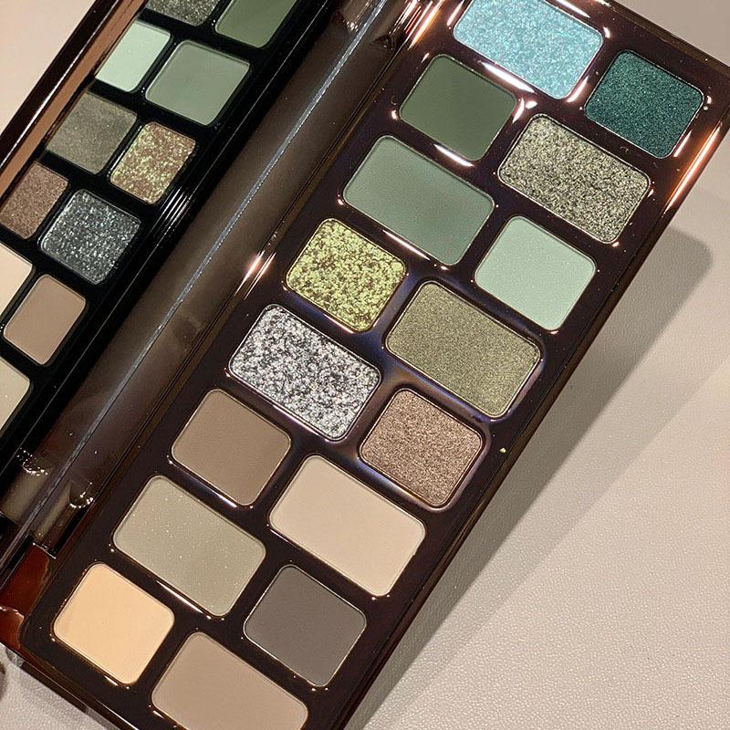 DIKALU True Colors Pearlescent 16-Color Kids' Eyeshadow Palette for Impromptu Stage Makeup
