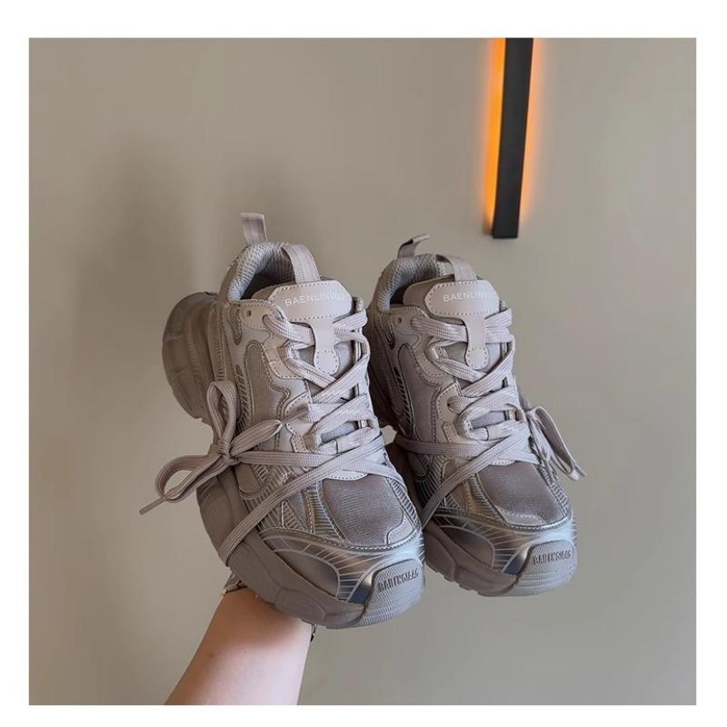 New Platform Casual Sports Shoes Women's Height-increasing Breathable Running Shoes Versatile Pink