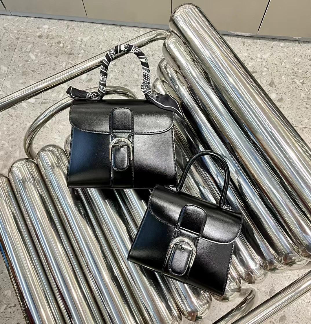 

: Сумка с пряжкой в виде подковы, женская сумка из натуральной кожи, легкая, роскошная, с текстурой, на одно плечо, сумка через плечо из бычьей кожи, новая коллекция 24x12x19cm чёрный