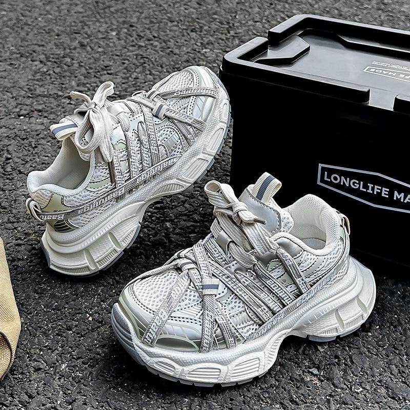 Children's Sneakers2026New spring and autumn styles: comfortable and durable shoes for boys and girls, featuring non-slip soles, suitable for older