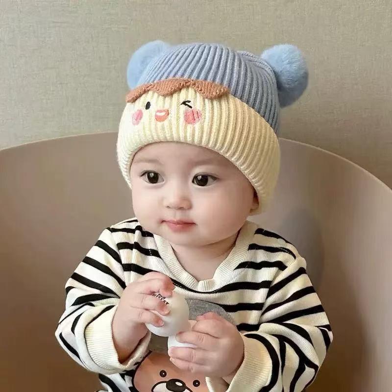 Baby hat autumn and winter cute hairball pullover hat infant knitted wool hat thickened ear protection trend