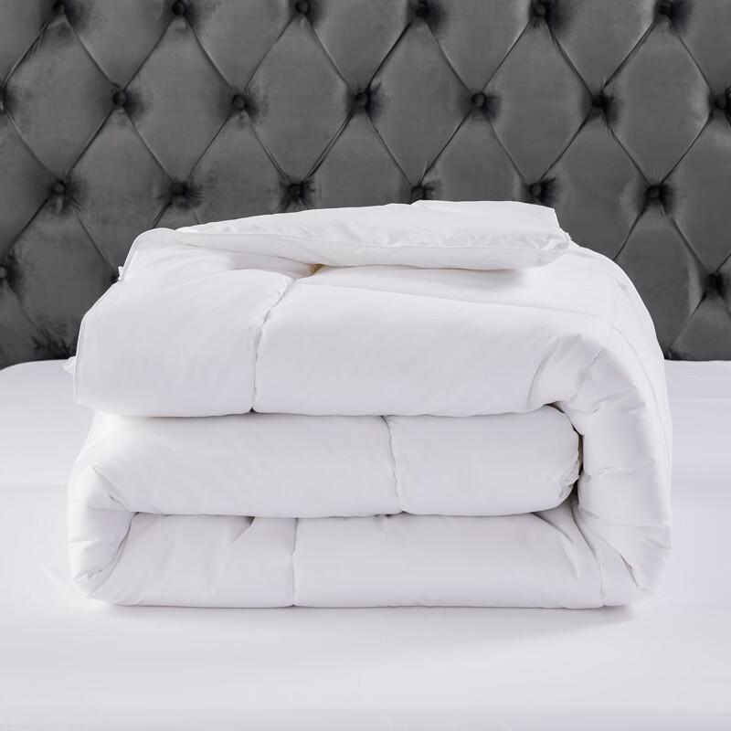OUBAOJIA All-Season Pure Cotton Down Alternative Quilt