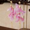 Romantic Charm Pink Purple Mesh Yarn Flower Gold Color Chain Tassels Dangle Earrings for Women Sweet Vacation Jewelry Accessory