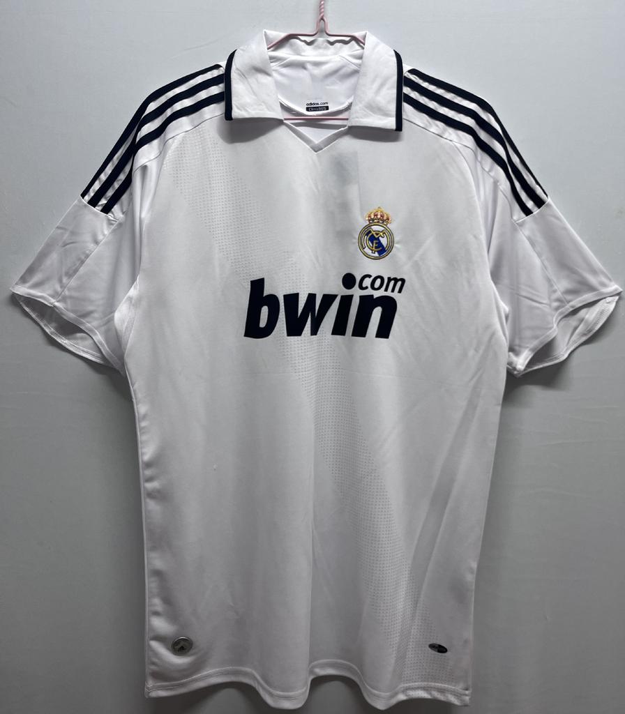 Source: Retro football uniform: Brazil-Real Madrid-Manchester United nostalgic version short-sleeved jersey