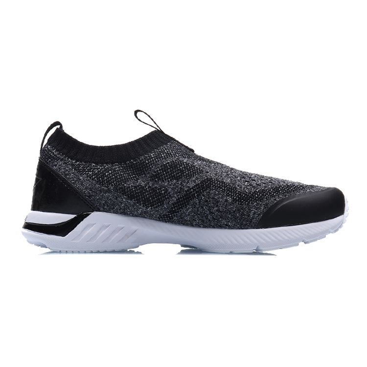LiNing Seamless Shock Absorbing Running Shoes Kids Sneakers Black White YKFP004-3