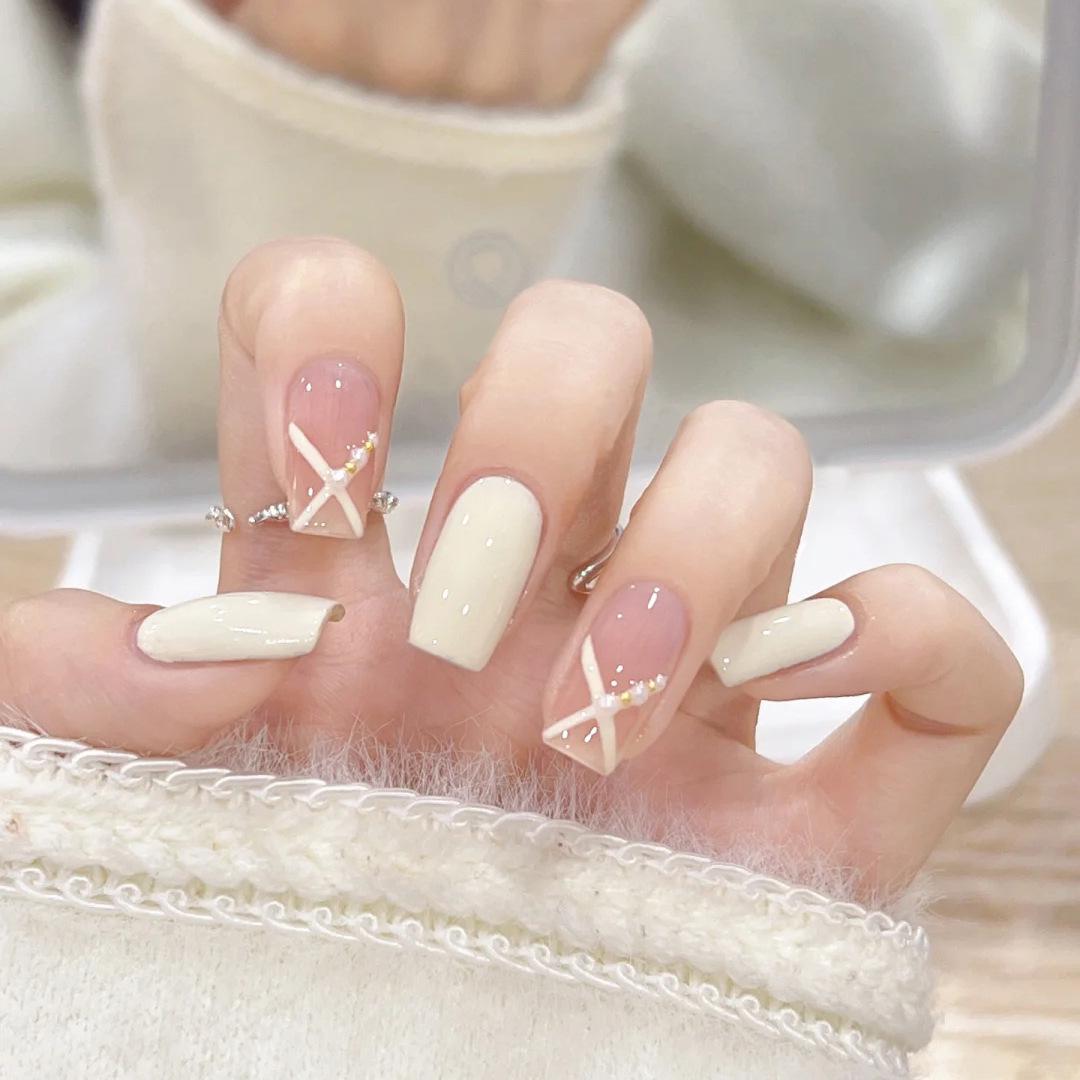 

Elegant Pearl Line Milky White Press-On Nail Art Glue Style