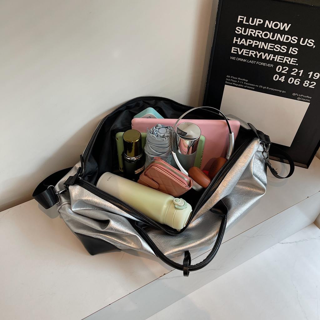 New Shoulder Short-haul Travel Bag, Boarding Bag, Large-capacity Luggage Storage Bag, Light Maternity Bag.