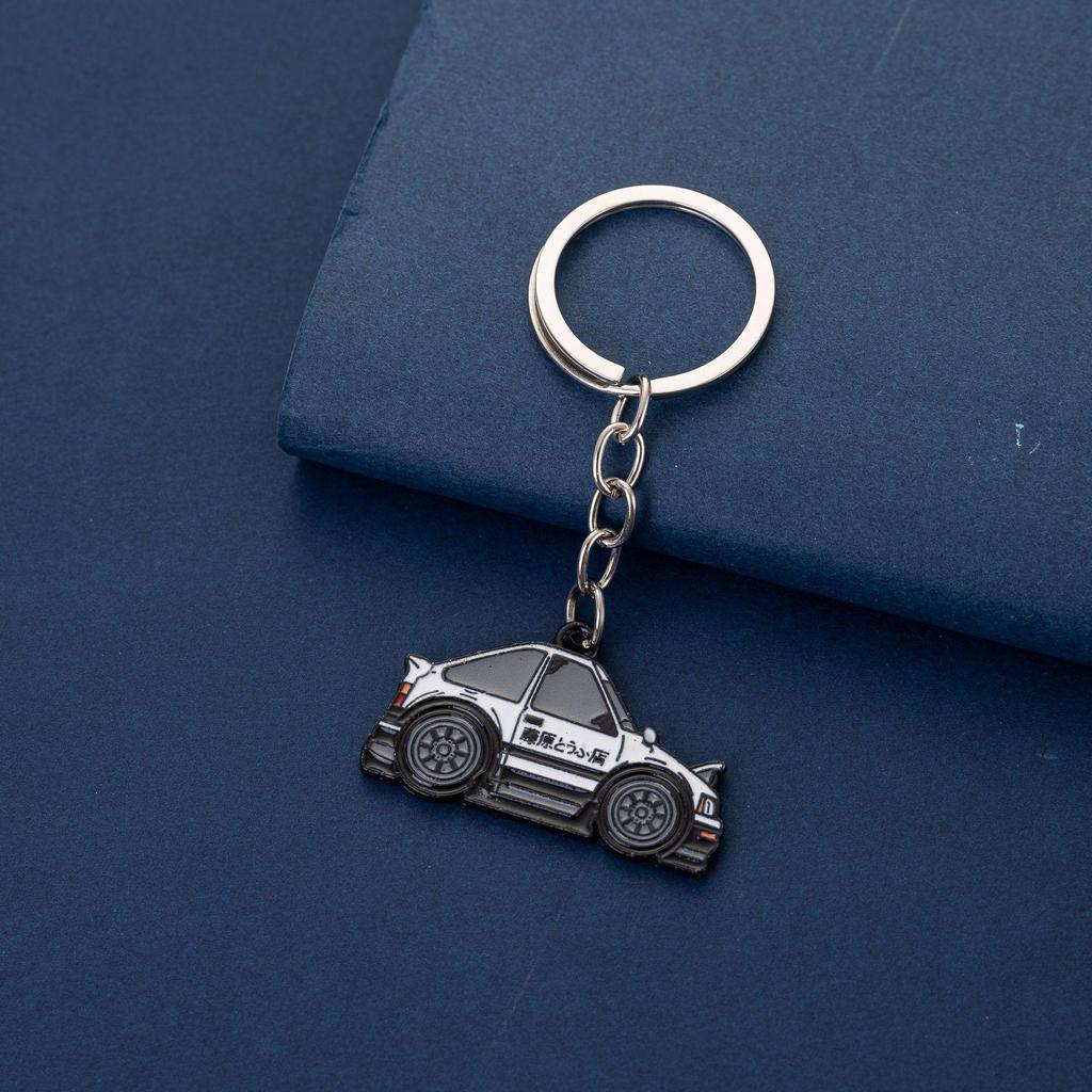 Anime-Inspired AE86 GTR JDM Keychain: Akina Mountain Souvenir