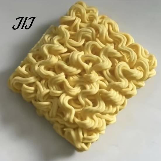 Decorative PLA Plastic Crafts 3D Printed Instant Noodle Figurine, Realistic Ramen Snack Desk Ornament, Novelty Gag Gifts for Coworkers Creative
