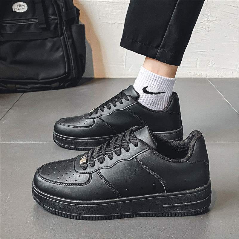 Xiaobai Men's Shoes 2025 New Winter Velvet Thickened Warm Cotton Shoes Men's Casual Board Shoes Non-slip Sports Tide Shoes