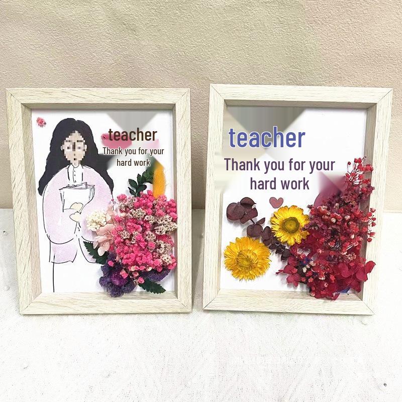 Handmade A4 Photo Frame with Dried Flowers - DIY Kit for Wall Decoration or Valentine's Day Gift