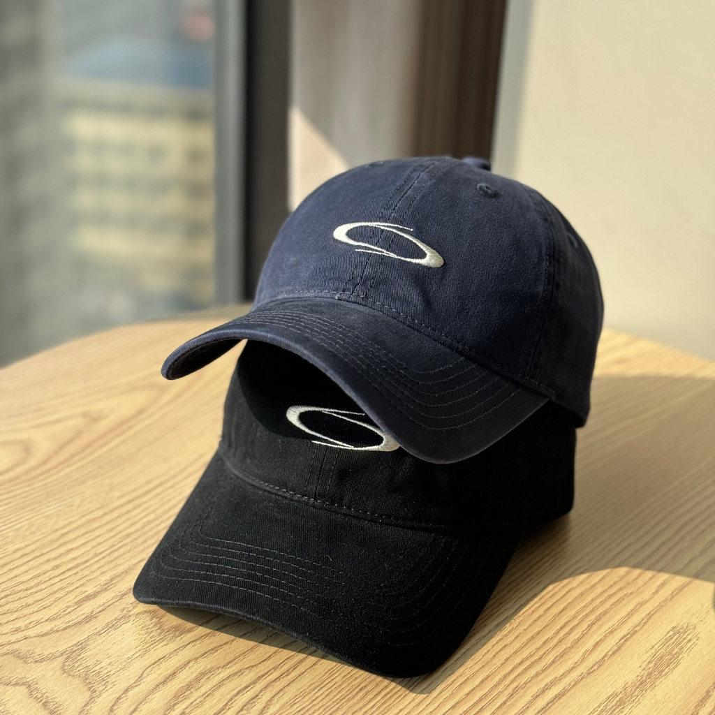 Vintage Embroidered Baseball Cap For Women With Adjustable Fit And Sun Protection