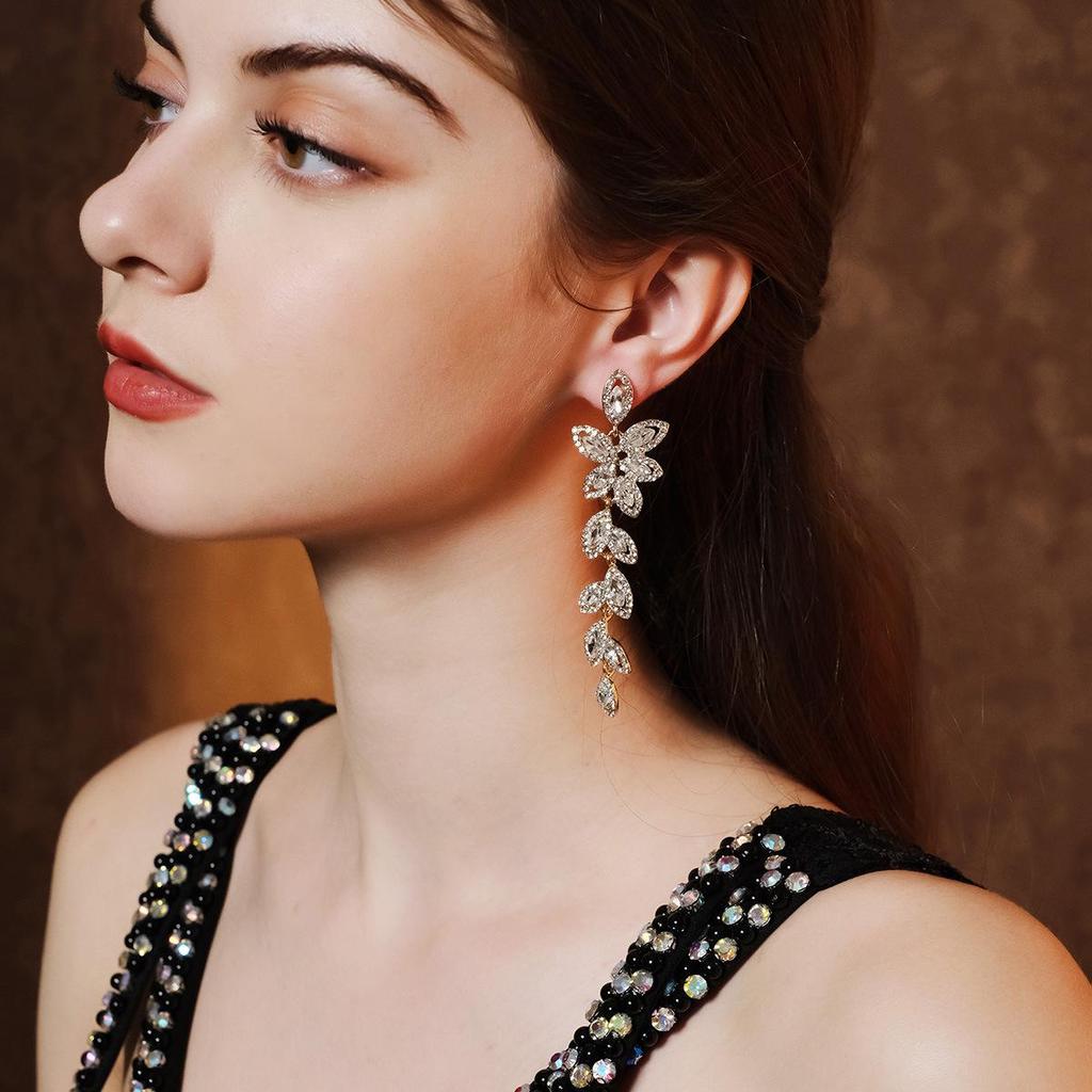 Cercei de Mireasă Retro cu Strass: Bijuterii elegante și versatile cu pandantiv pentru nunți și banchete