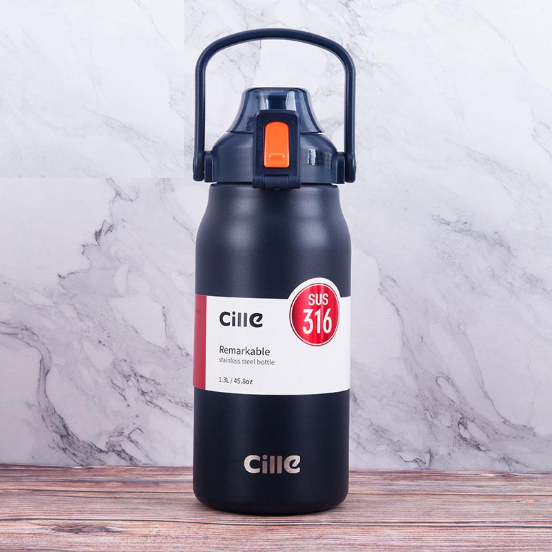 

Детская спортивная дорожная кружка Silo из нержавеющей стали с изоляцией большой вместимости и соломинкой 1300ml