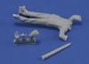 Royal Model 135 WWII Germany Soldier During Ammunition Resupply Resin Kit RM1120 (Figure)