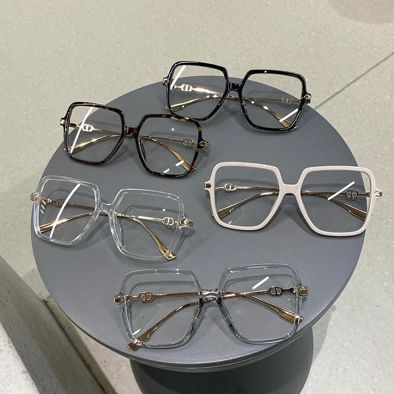 New Big Frame Blue Light Blocking Glasses Female Fashion Stylish Men Trend Brand Design Computer Protecting Eyewear
