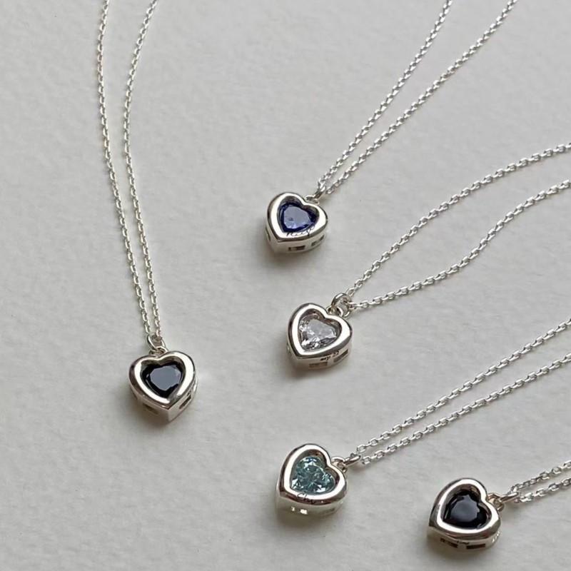 Silver Creative CZ Heart Pendant Necklace for Women Exquisite Temperament collar Necklaces Party Jewelry Gifts