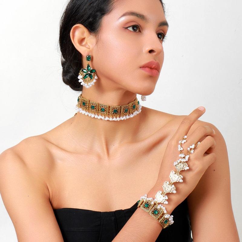 Vintage-Blumen-Quasten-Armband, Ohrringe und Halsketten-Set - böhmischer ethnischer Schmuck