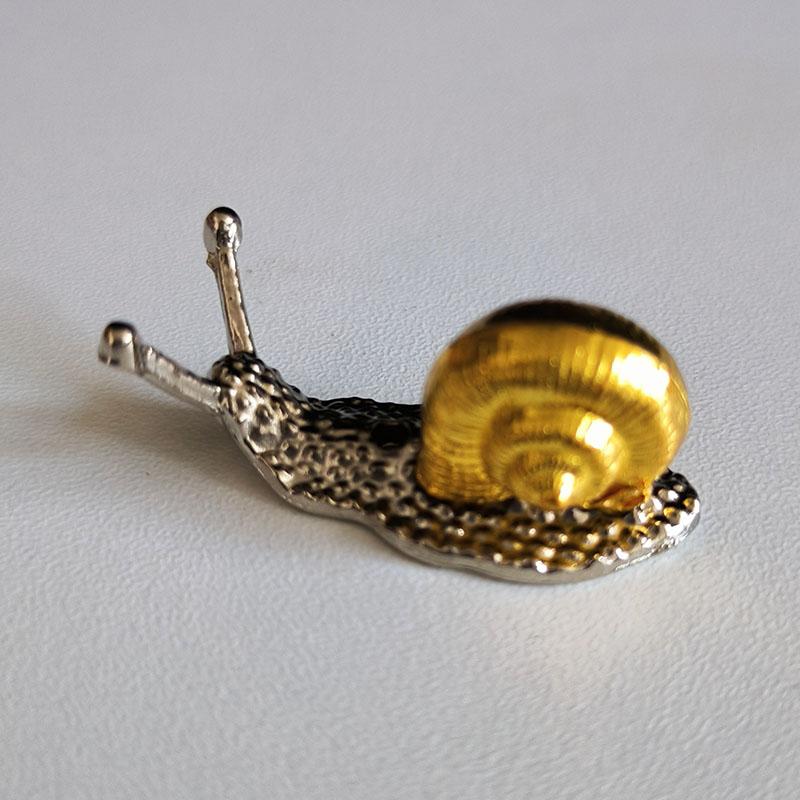 

Creative Metal Animal Incense Burner Small For Incense Sticks Ant Turtle Frog Snail Alloying Incense Holder