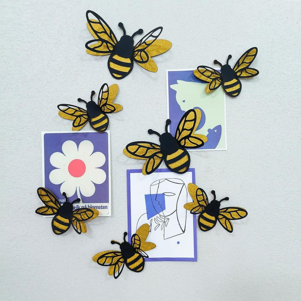24pcs 3D Bee Decorative Double Glitter Bee Sticker Wall Decor Realistic Shiny Decor Decal For Family Party Classroom Outdoor Theme Decoration