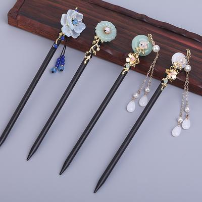 Accesorii pentru păr – Clame de păr