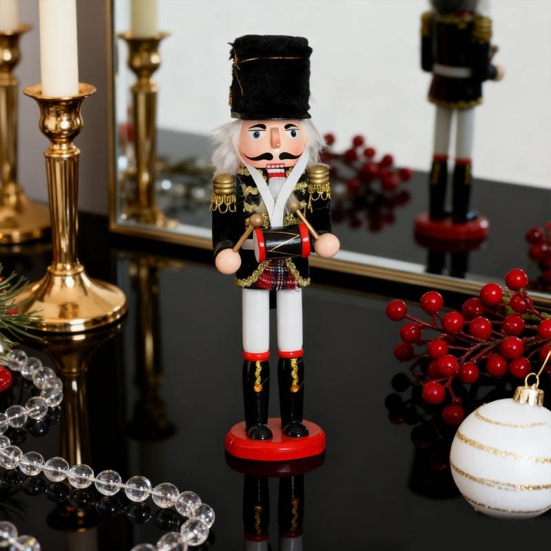 Natural Wood Nutcrackers Statue Ornament 30cm Tall Bagpipe Drummer Soldier Figure Home Decoration For Family Festivities