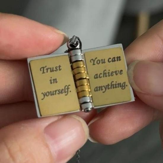 Gravierte Titanstahl-Halskette für Sohn - Bestseller, High-End, Anlaufbeständig