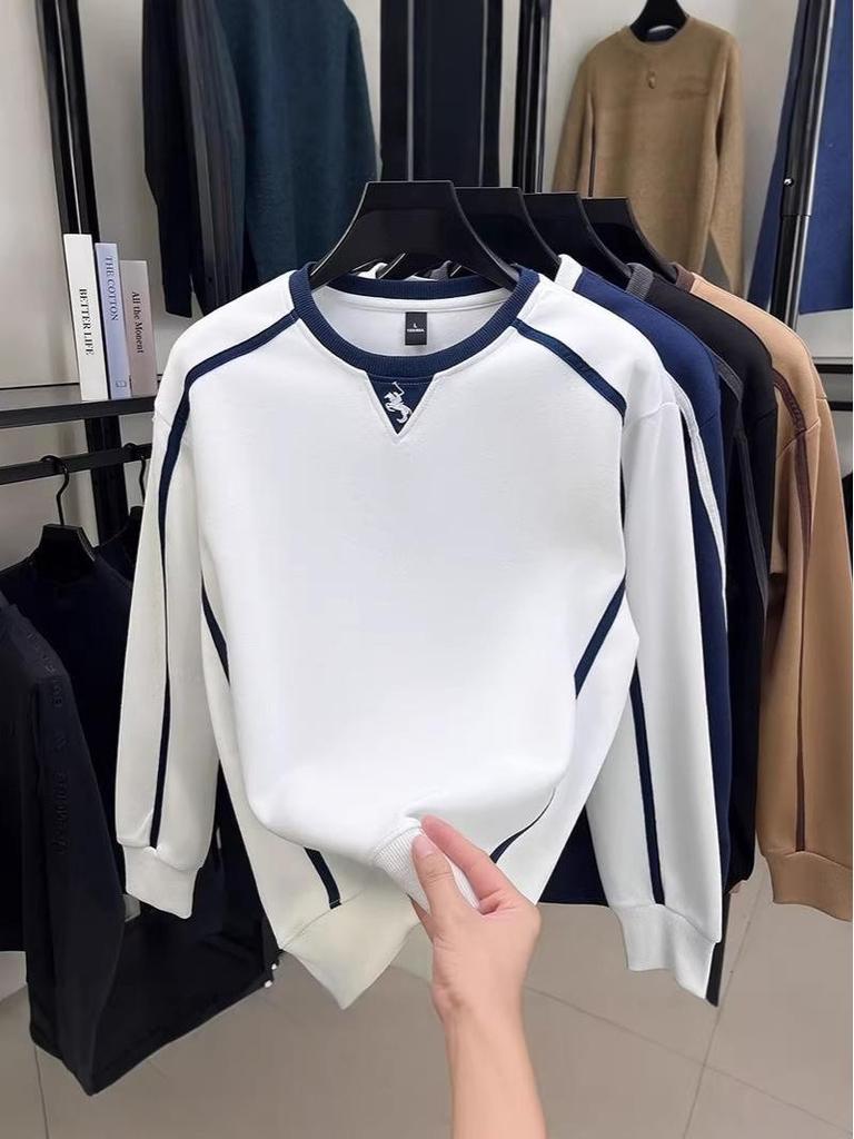 Herren Hoodie mit Farbblock und besticktem Kriegspferd: Europäisches Trendiges Langarmtop
