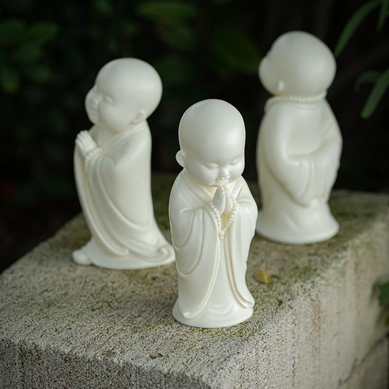 Ceramic little monk Decorative statues China Featured Ornaments luxurious Home, living room, office, car decoration accessories