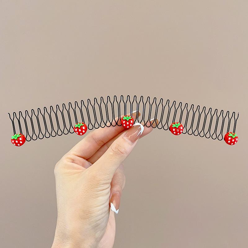 Girls' Summer Cartoon Baby Hair Comb - Gentle, Secure, Non-Damaging Hair Care Accessory