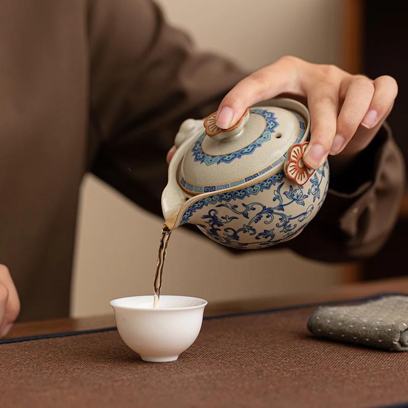 Chinese Ru Kiln Ceramic Teapot Gaiwan Traditional Handmade Blue and White Tea Pot Beauty Tea Infuser Kettle Household Teaware
