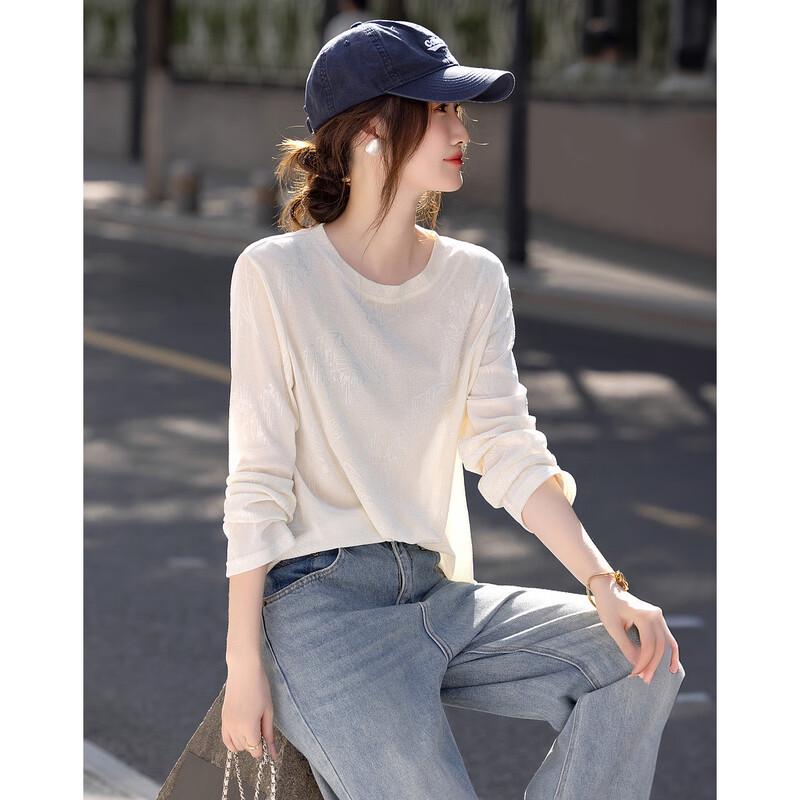 DeMana Velvet-Feel Embossed Knit Long Sleeve T-Shirt S