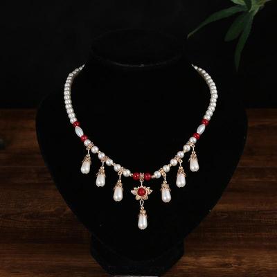 Vintage Cheongsam Necklace: Ancient Hanfu Style with Yingluo, Retro Fairy Design, Inspired by Douyin Trends.