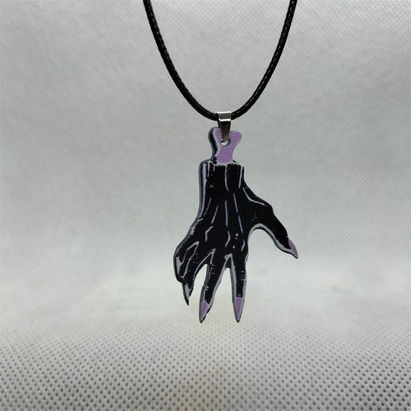 Acrylic Bat Pendant Necklaces for Women Girl Minimalist Rope Chain Choker Halloween Animal Necklace Jewelry Collier