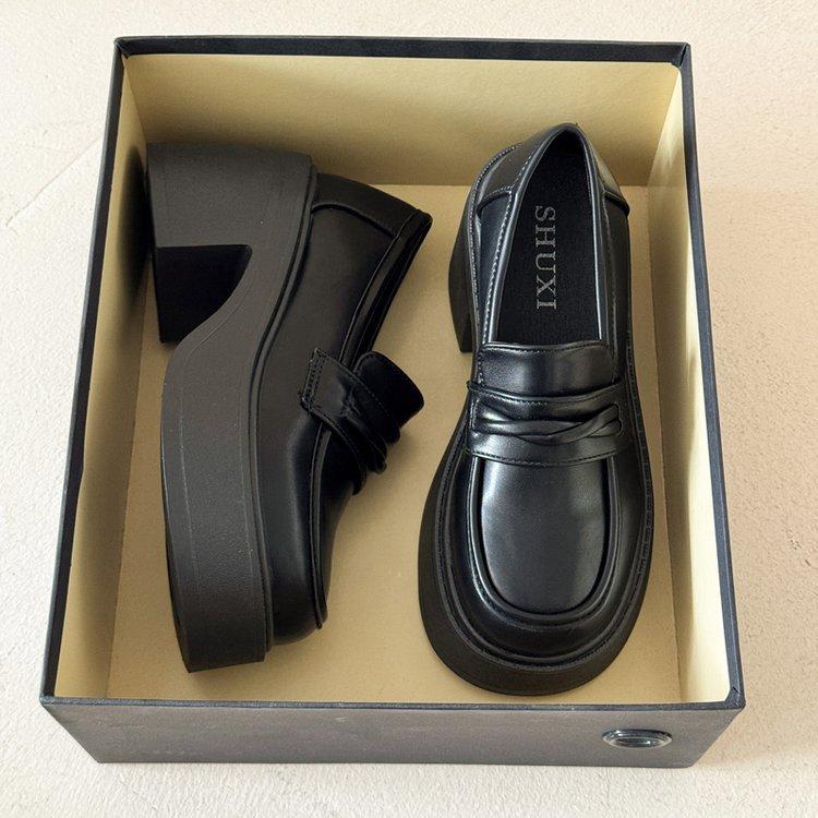 Black Round Head Small Man Increases Height with One Pedal Loafers Women's 2025 New Spring and Autumn British Style Thick-soled Small Leather Shoes