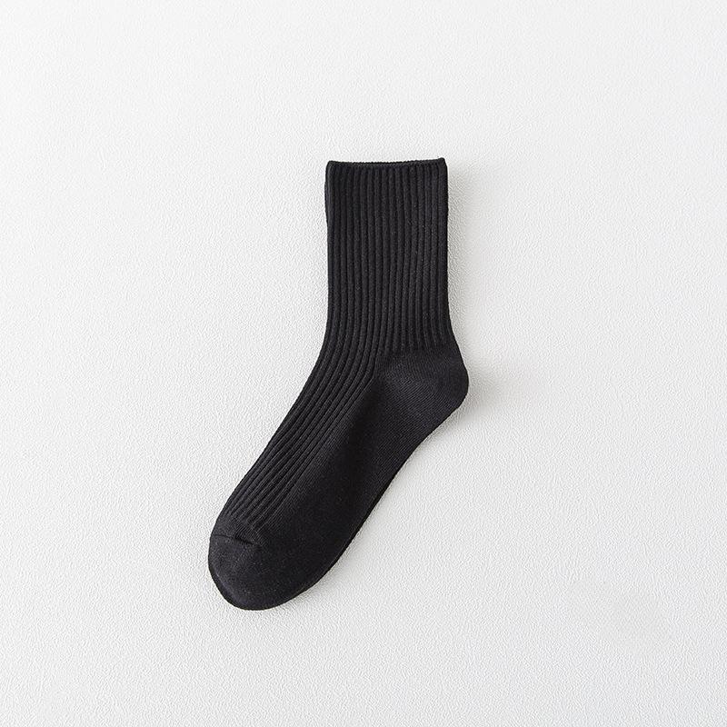 1 пара дышащих и впитывающих пот женских носков средней длины на осень и зиму. Модные — фото 10