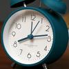 Metal Light Luxury Alarm Clock Student Silent Bedside Clock Bedroom Desk Bell Big Ringtone Lazy Alarm Clock with Light