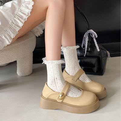 Sapatos Mary Jane de bico redondo pequenos de couro femininos 2025 primavera novos sola grossa salto grosso retrô sapatos de uso diário