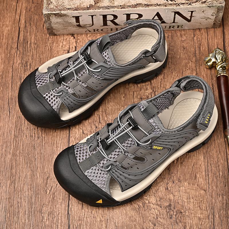 Fashion Non-Slip Walking Sandals Leisure Walk Outdoor Beach Flats Anti-collision Toe Driving Shoes Handmade Men Summer Mesh Footwear