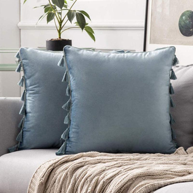 Nordic Style Solid Color Tassel Pillow Cover Short Plush Cushion Covers Bedroom Sofa Decorative Pillowcase Bohemian Style Gift Cushion Covers