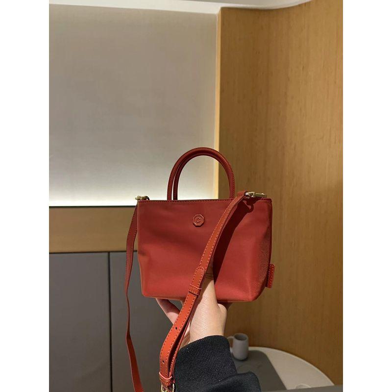 

South Korea Niche Style Mini Mobile Phone Dongda New Bag Crossbody Martha Red