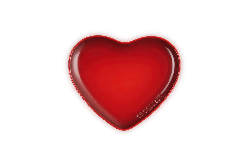 LE CREUSET Sphere Heart Plate, 23cm, Cherry Red, Heat and Cold Resistant, Microwave and Oven Safe, Oven Dish, Bakeware [Official Japanese Product]