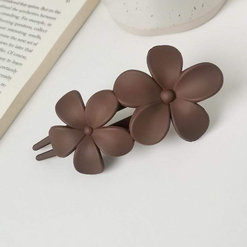 Korean Style Floral Hair Clip for Women - Versatile Duckbill Bun Accessory