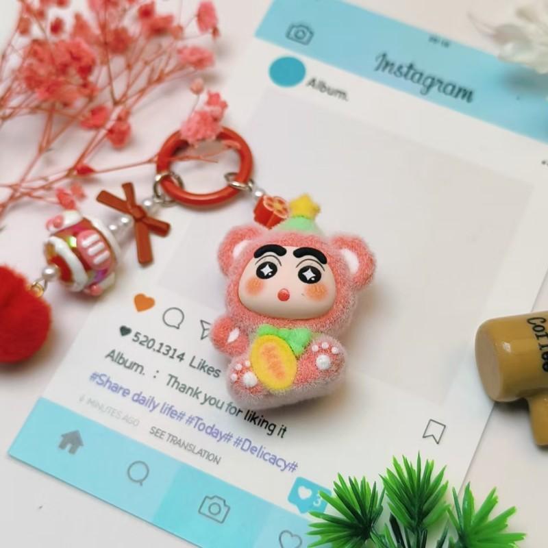 Crayon Shin-chan Toy Keychain Gifts Cartoon Shin-chan Hanging Pendant Keyring Backpack Pendant Charms Keychain for Children Gift