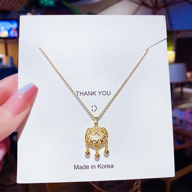 Elegant Zircon Titanium Steel Necklace: Women's Luxury Clavicle Chain with Fashion Pendant